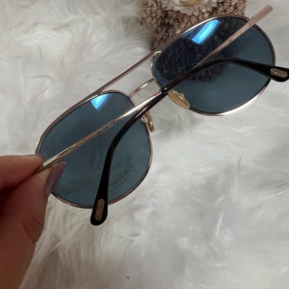 FINAL SALE🌸TOM FORD GIO AVIATOR sunglasses - Picture 12 of 16